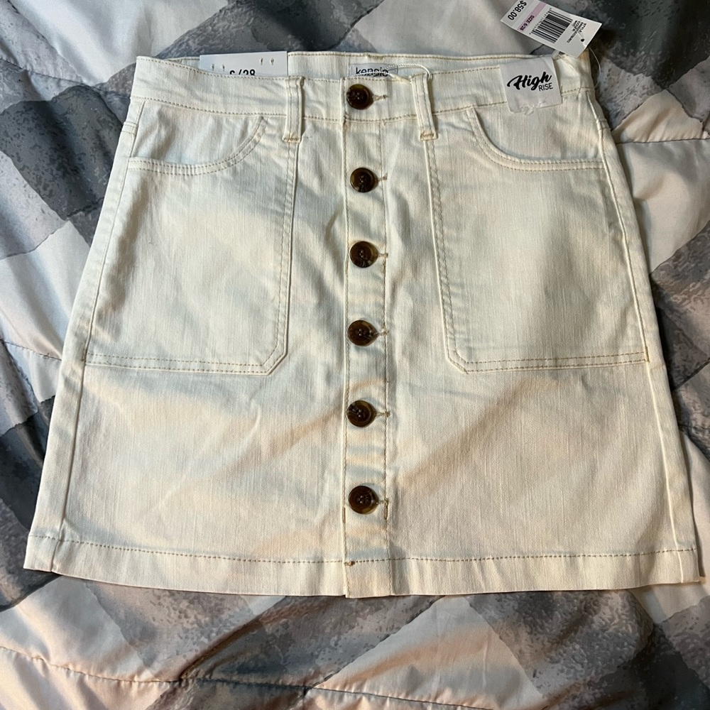 Kensie Jeans White Denim Skirt